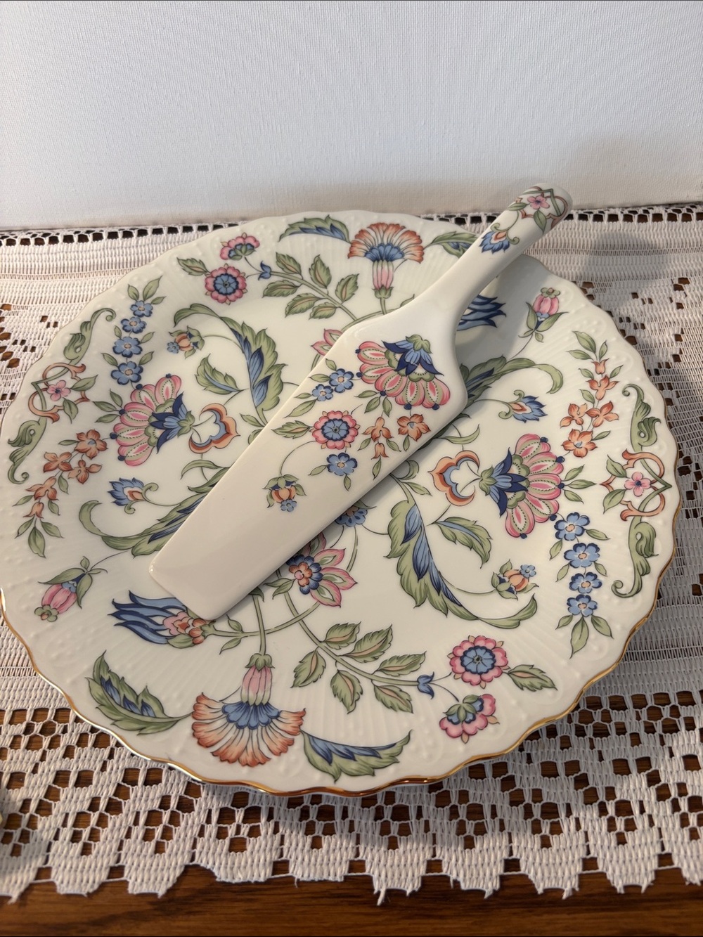 Andrea By Sadek Floral Cake Plate and Server in Cream with Pink, Blue, Green